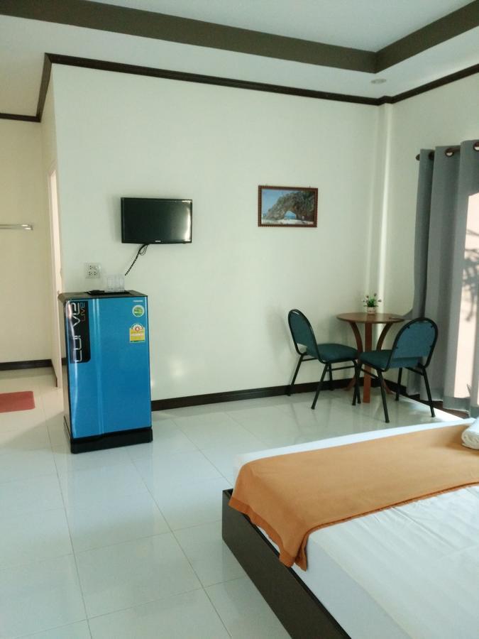 Tha Ma Lai Hotel Langu ภายนอก รูปภาพ